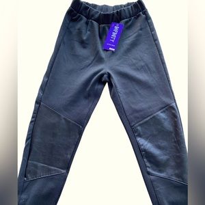 Classic Couture brand NWT black leggings with pleather patches on knees SIZE S